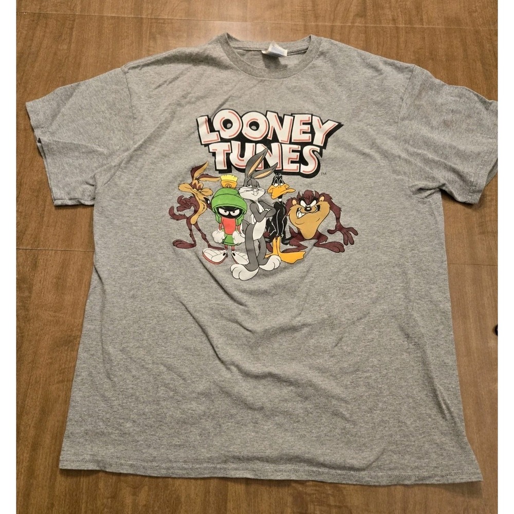 Looney Tunes Shirt Mens Large Gray Bugs Bunny, Taz Marvin Daffy Duck Coyote Sz L
